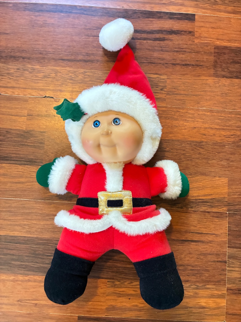 1992 Cabbage Patch Christmas Doll in Red, White, Black & Green